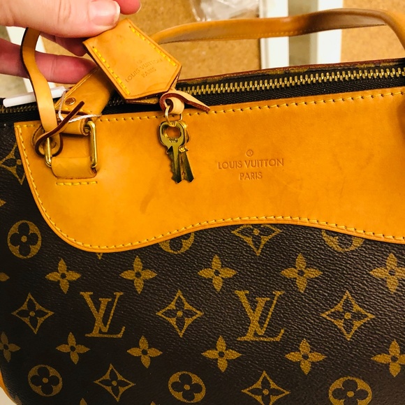 NOT FOR SALE EXTRA PICS AND INFO L VUITTON - Picture 8 of 8